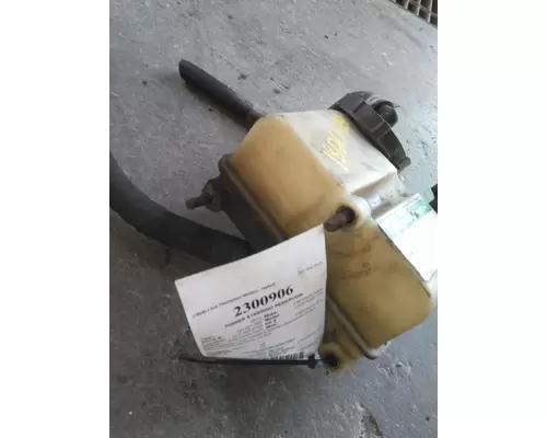 FREIGHTLINER CASCADIA 113 POWER STEERING RESERVOIR