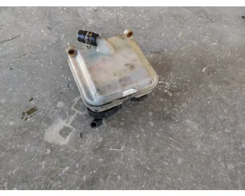 FREIGHTLINER CASCADIA 113 POWER STEERING RESERVOIR
