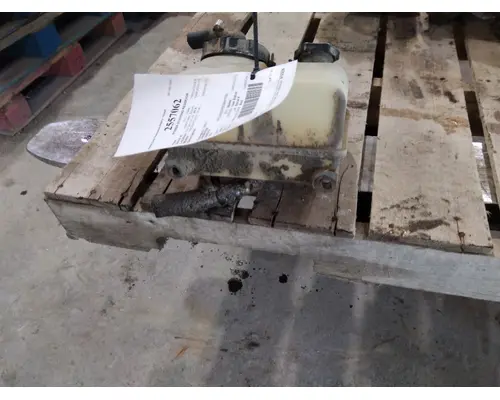 FREIGHTLINER CASCADIA 113 POWER STEERING RESERVOIR