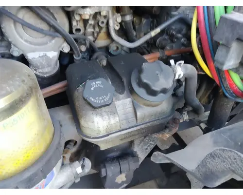 FREIGHTLINER CASCADIA 113 POWER STEERING RESERVOIR