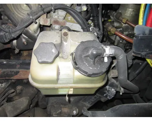 FREIGHTLINER CASCADIA 113 POWER STEERING RESERVOIR