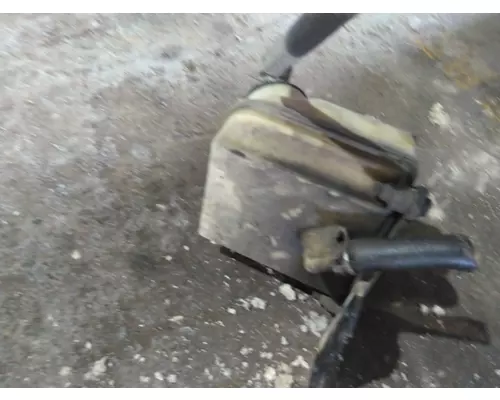 FREIGHTLINER CASCADIA 113 POWER STEERING RESERVOIR