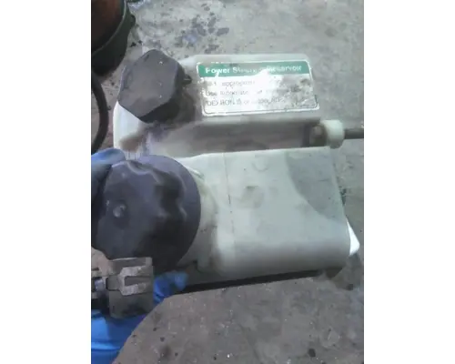 FREIGHTLINER CASCADIA 113 POWER STEERING RESERVOIR