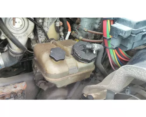 FREIGHTLINER CASCADIA 113 POWER STEERING RESERVOIR