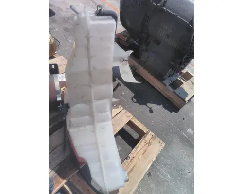 FREIGHTLINER CASCADIA 113 RADIATOR OVERFLOW TANK
