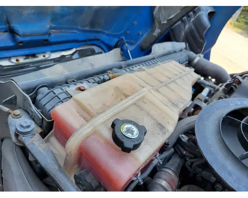 FREIGHTLINER CASCADIA 113 RADIATOR OVERFLOW TANK