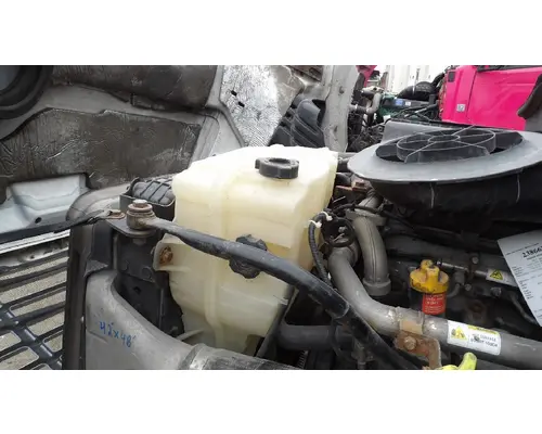 FREIGHTLINER CASCADIA 113 RADIATOR OVERFLOW TANK
