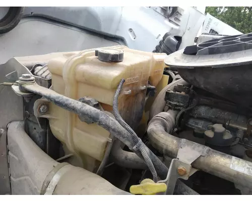 FREIGHTLINER CASCADIA 113 RADIATOR OVERFLOW TANK