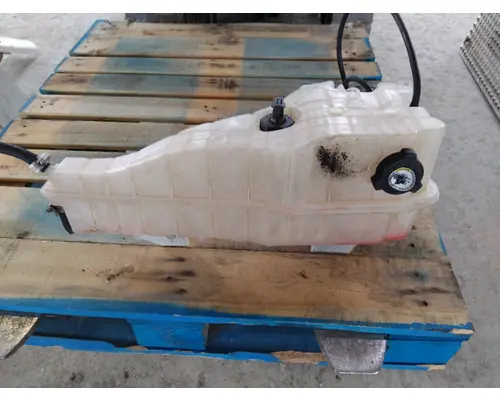 FREIGHTLINER CASCADIA 113 RADIATOR OVERFLOW TANK