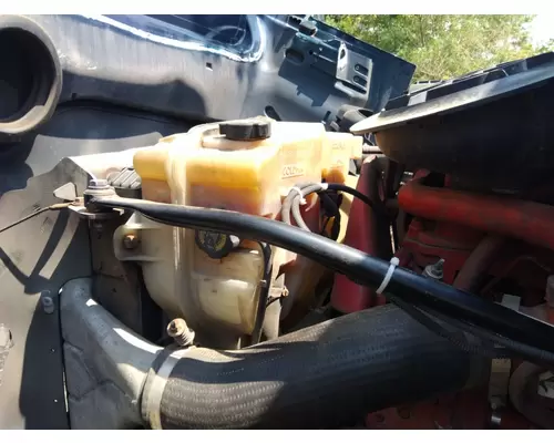 FREIGHTLINER CASCADIA 113 RADIATOR OVERFLOW TANK