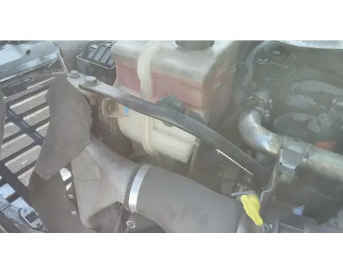 FREIGHTLINER CASCADIA 113 RADIATOR OVERFLOW TANK