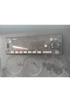 FREIGHTLINER CASCADIA 113 RADIO AM/FM/BLUETOOTH
