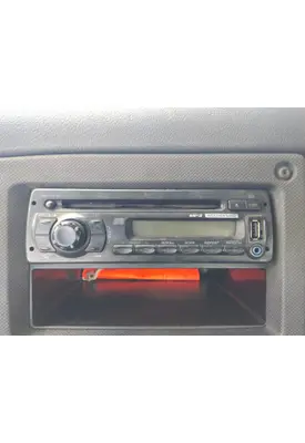 FREIGHTLINER CASCADIA 113 RADIO AM/FM/CD
