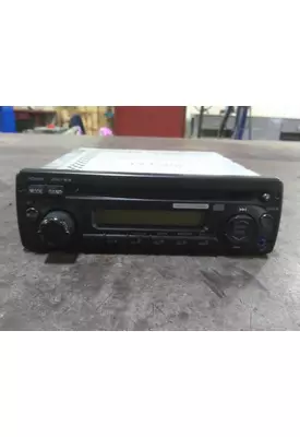 FREIGHTLINER CASCADIA 113 RADIO AM/FM/CD