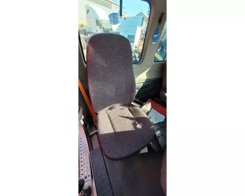 FREIGHTLINER CASCADIA 113 SEAT, FRONT