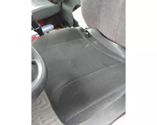 FREIGHTLINER CASCADIA 113 SEAT, FRONT