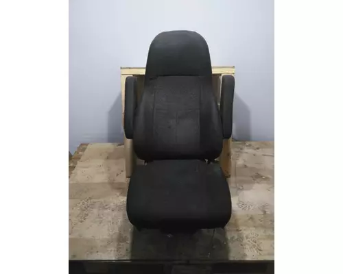FREIGHTLINER CASCADIA 113 SEAT, FRONT