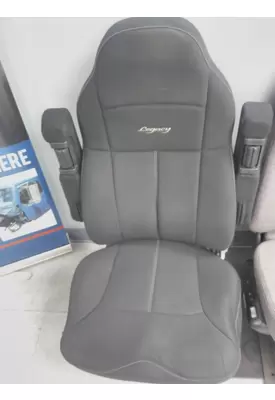 FREIGHTLINER CASCADIA 113 SEAT, FRONT