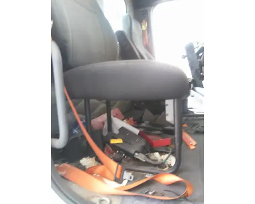 FREIGHTLINER CASCADIA 113 SEAT, FRONT