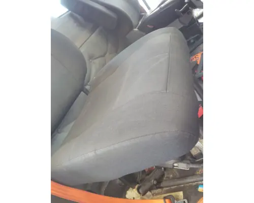 FREIGHTLINER CASCADIA 113 SEAT, FRONT