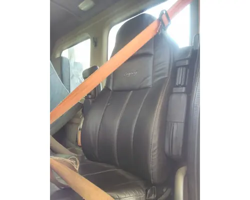 FREIGHTLINER CASCADIA 113 SEAT, FRONT