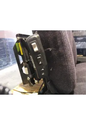 FREIGHTLINER CASCADIA 113 SEAT, FRONT