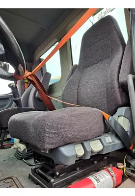 FREIGHTLINER CASCADIA 113 SEAT, FRONT