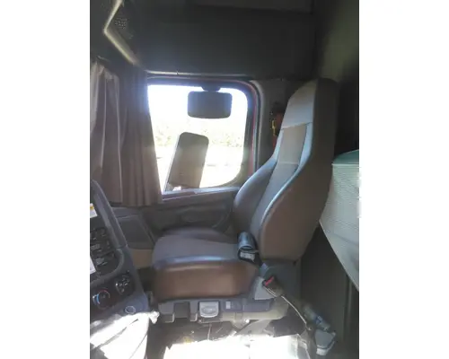 FREIGHTLINER CASCADIA 113 SEAT, FRONT
