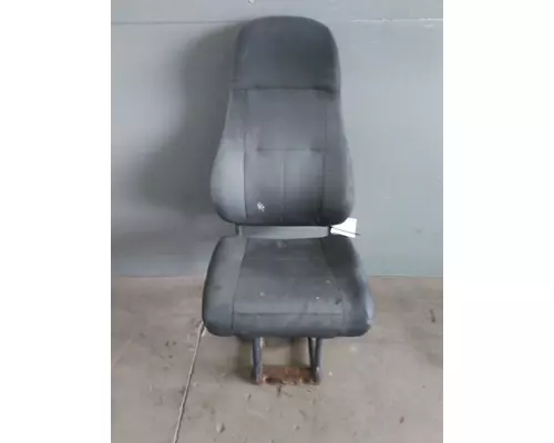 FREIGHTLINER CASCADIA 113 SEAT, FRONT