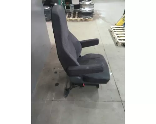FREIGHTLINER CASCADIA 113 SEAT, FRONT