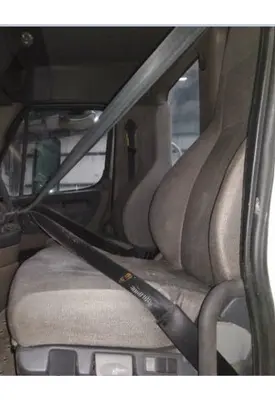 FREIGHTLINER CASCADIA 113 SEAT, FRONT