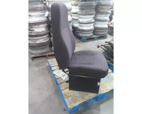 FREIGHTLINER CASCADIA 113 SEAT, FRONT