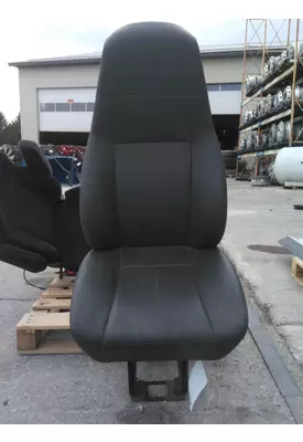 FREIGHTLINER CASCADIA 113 SEAT, FRONT