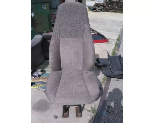 FREIGHTLINER CASCADIA 113 SEAT, FRONT