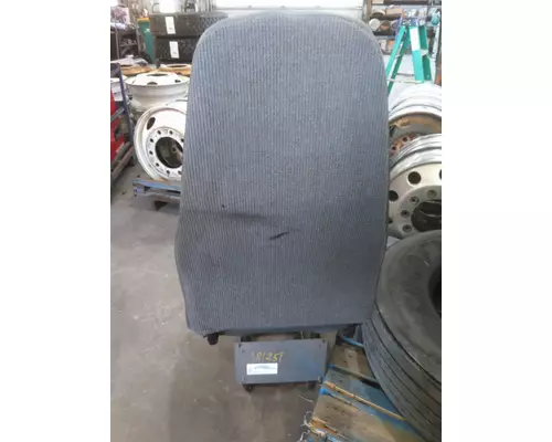 FREIGHTLINER CASCADIA 113 SEAT, FRONT