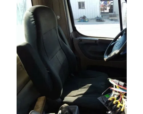 FREIGHTLINER CASCADIA 113 SEAT, FRONT