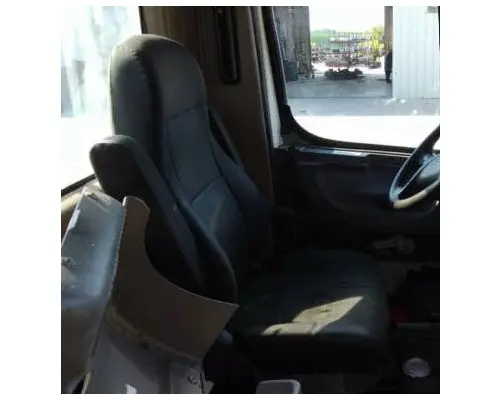 FREIGHTLINER CASCADIA 113 SEAT, FRONT
