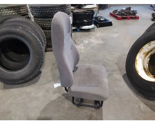 FREIGHTLINER CASCADIA 113 SEAT, FRONT