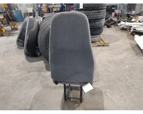 FREIGHTLINER CASCADIA 113 SEAT, FRONT