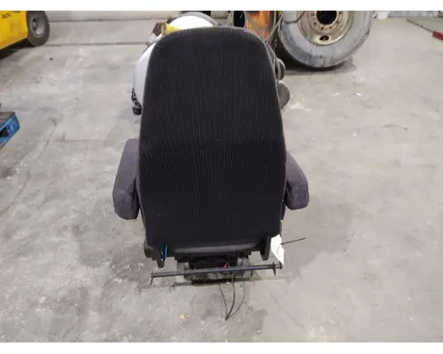 FREIGHTLINER CASCADIA 113 SEAT, FRONT