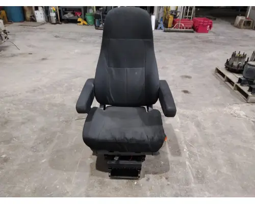 FREIGHTLINER CASCADIA 113 SEAT, FRONT