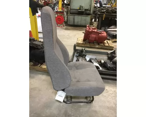 FREIGHTLINER CASCADIA 113 SEAT, FRONT