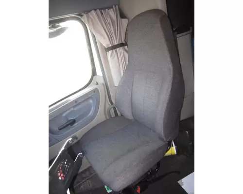 FREIGHTLINER CASCADIA 113 SEAT, FRONT