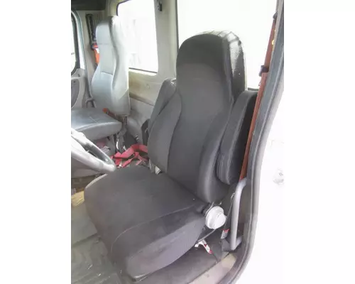 FREIGHTLINER CASCADIA 113 SEAT, FRONT