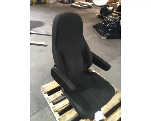 FREIGHTLINER CASCADIA 113 SEAT, FRONT