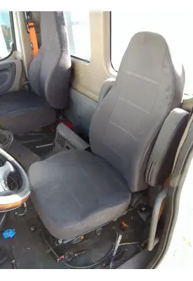 FREIGHTLINER CASCADIA 113 SEAT, FRONT