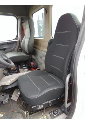 FREIGHTLINER CASCADIA 113 SEAT, FRONT