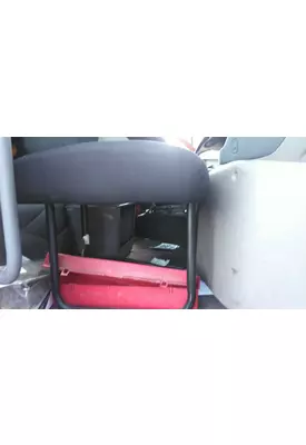 FREIGHTLINER CASCADIA 113 SEAT, FRONT