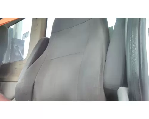 FREIGHTLINER CASCADIA 113 SEAT, FRONT
