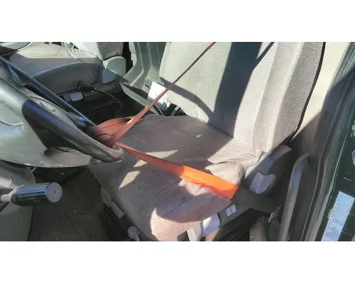 FREIGHTLINER CASCADIA 113 SEAT, FRONT